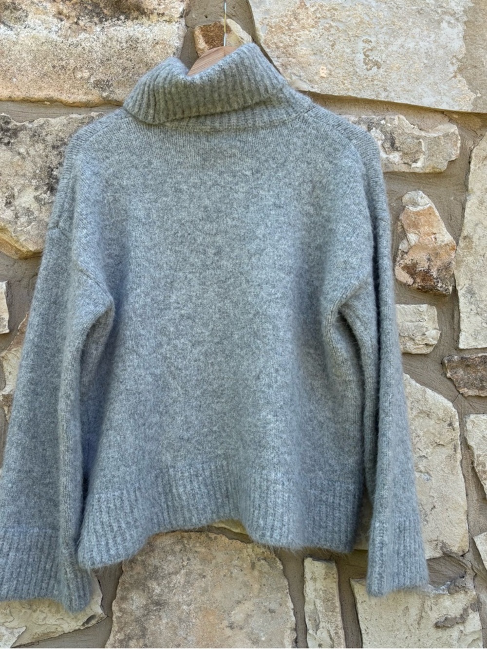 Sndys gray turtle neck sweater size small - Picture 5 of 5